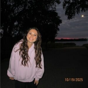 Meet your Posher, Anna